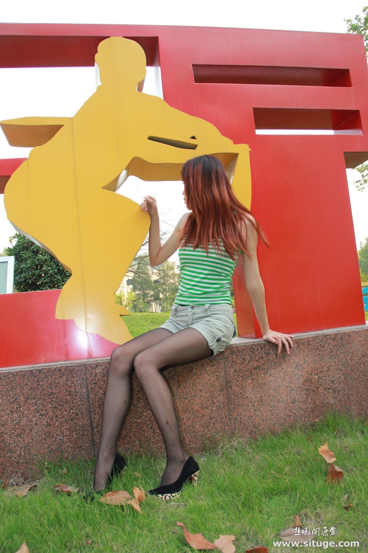 NO.040 PeiPei [STG] 絲圖閣 20110921  国内美腿模特套图